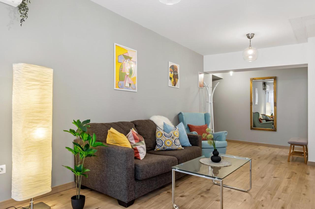 Living In Color - Modern Getaway Appartamento